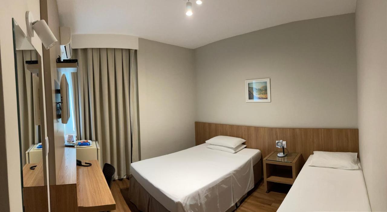 Real Hotel 塞蒂拉瓜斯 外观 照片