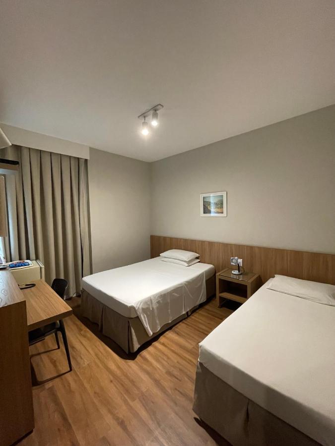 Real Hotel 塞蒂拉瓜斯 外观 照片