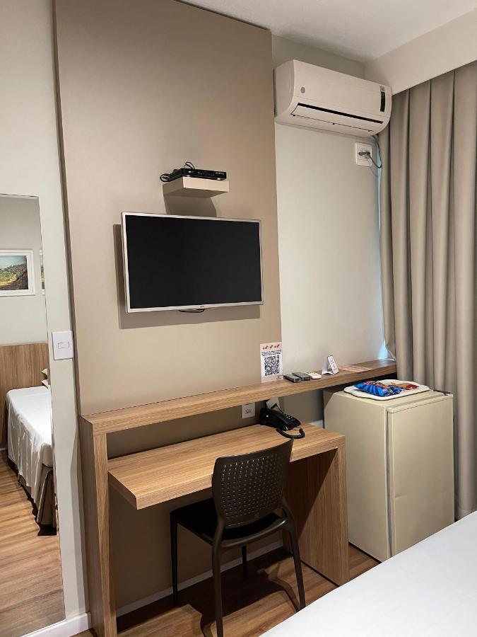 Real Hotel 塞蒂拉瓜斯 外观 照片